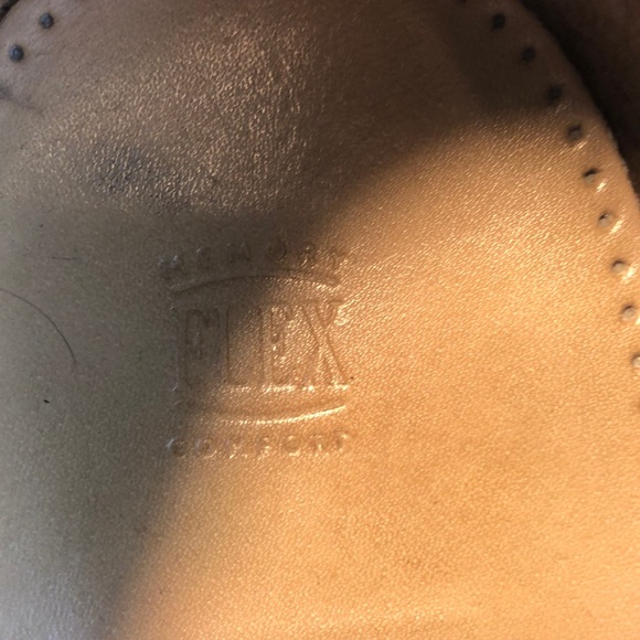 Cole Haan Burgundy Pinch Tassel Loafer Size 10 - Picture 11 of 11